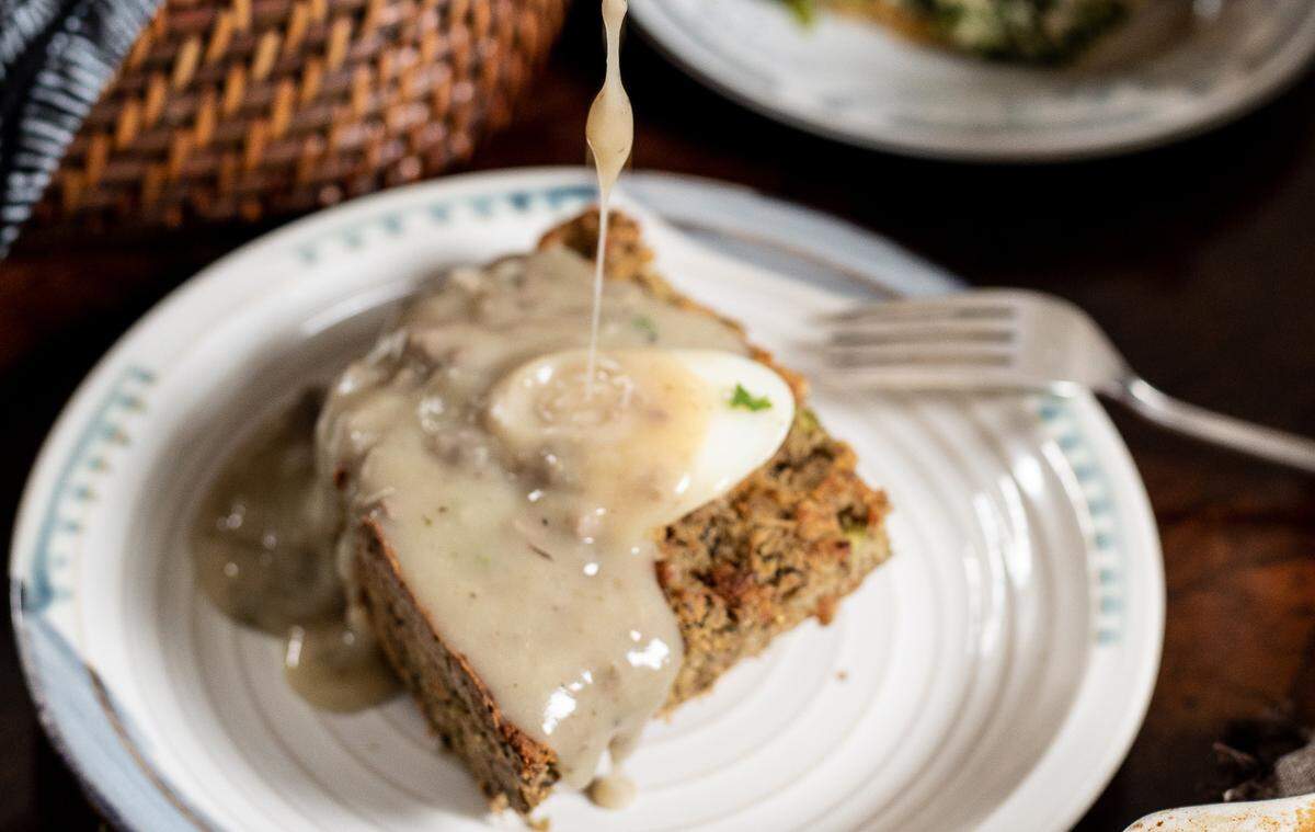 Find the recipe for Lisa Brooks’ cornbread dressing with giblet gravy at CharlotteFive.com.