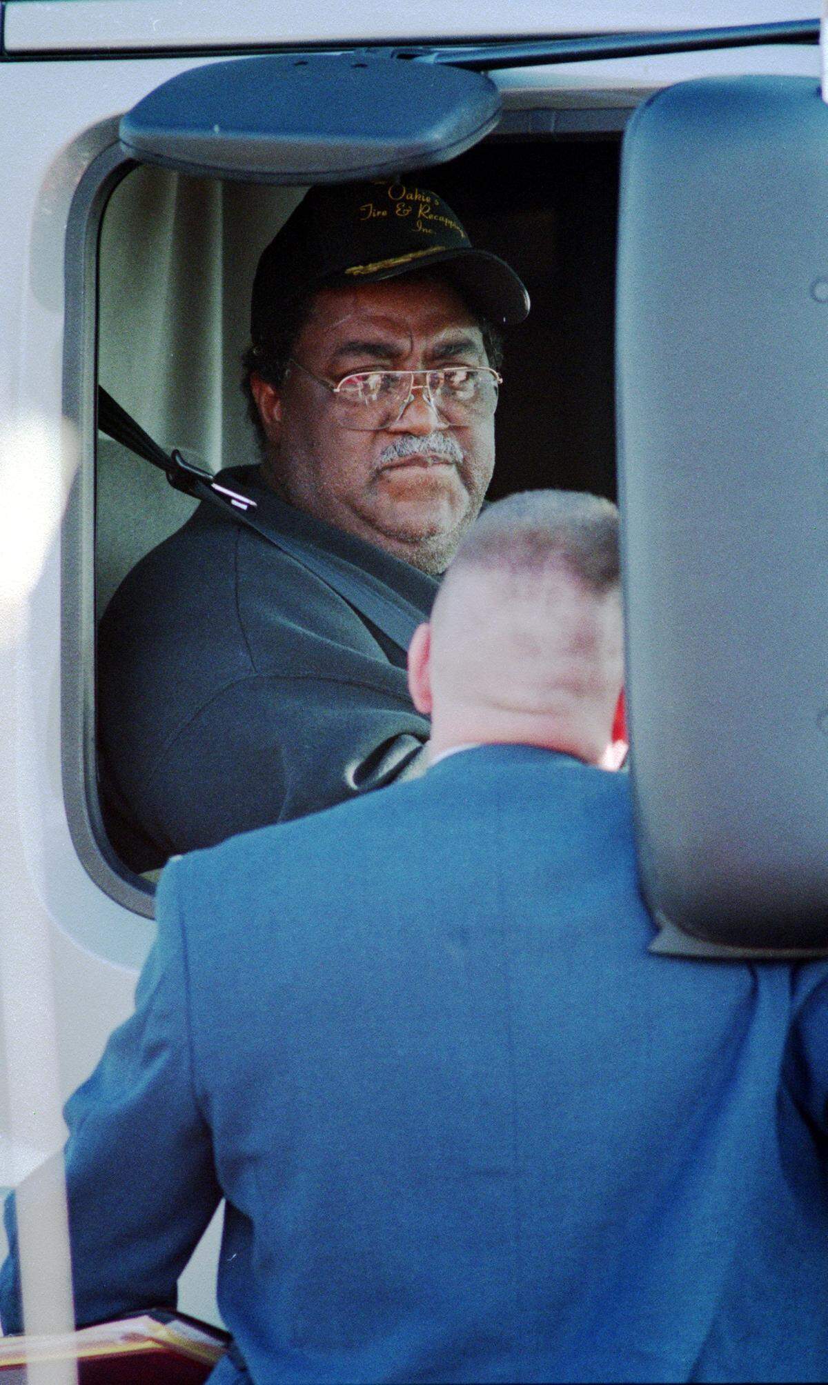 Roy Blanton, Sr., top, and his son Roy Blanton, Jr., (not in this photo) tells Cleveland County Sheriff’s Detective Wayne Thomas on Feb. 16, 2000, that they saw a young girl wearing a dress along N.C. Highway 18.