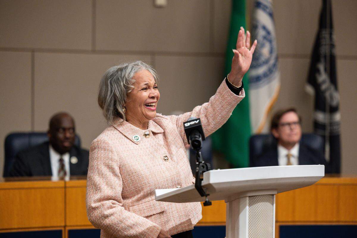 Mayor Vi Lyles speaks during the 2025 City Council swearing-in ceremony.