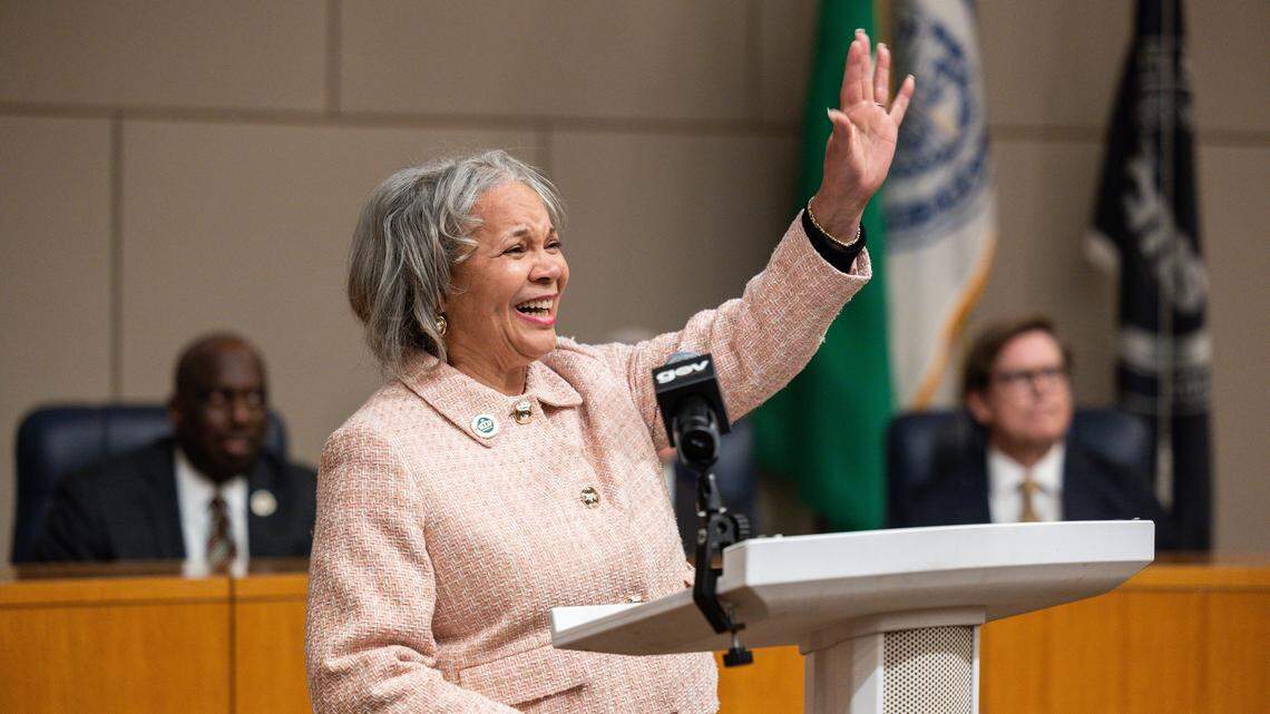 How did Charlotte Mayor Lyles spend more than $140k on her reelection campaign?