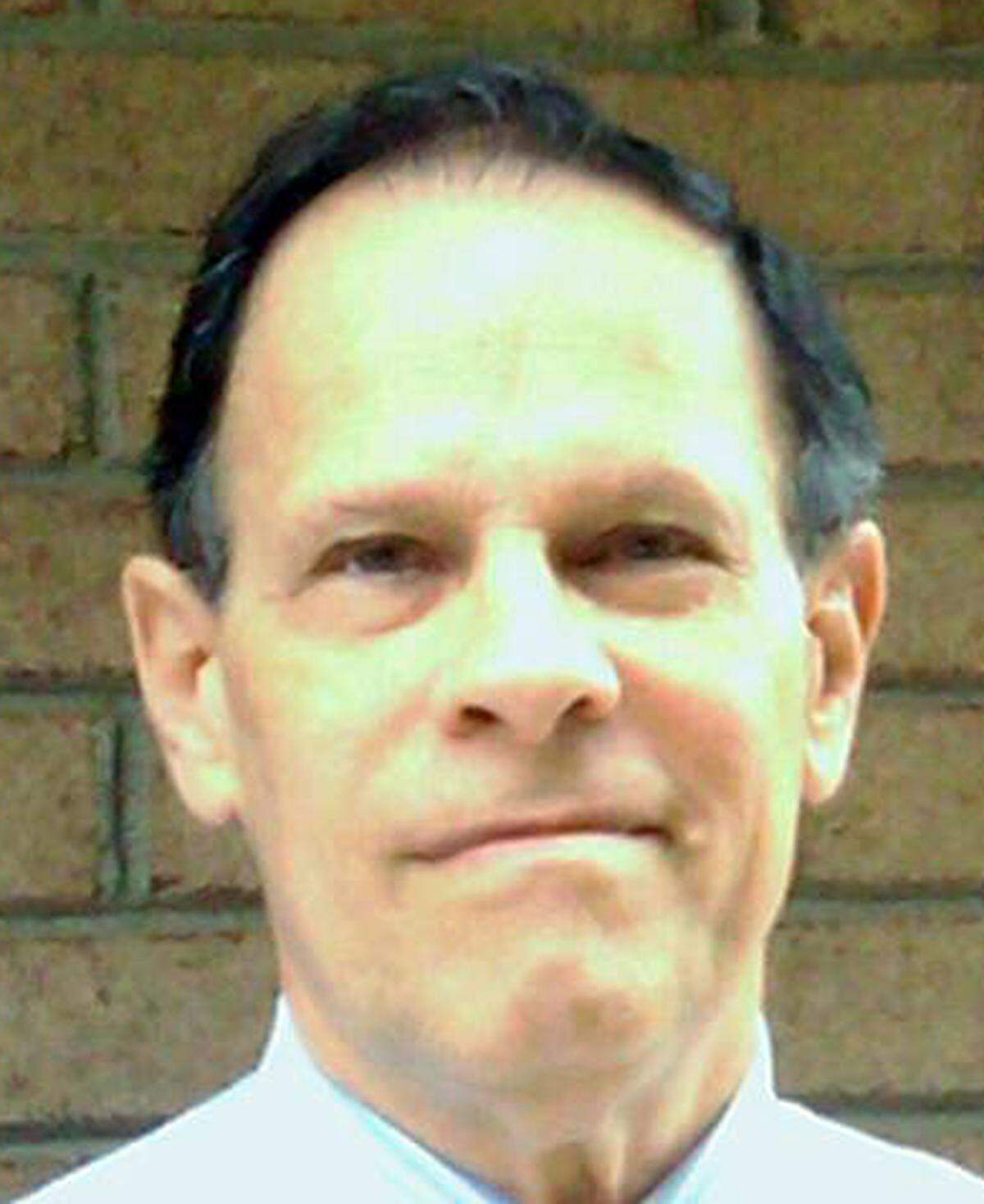 David Nachamie 