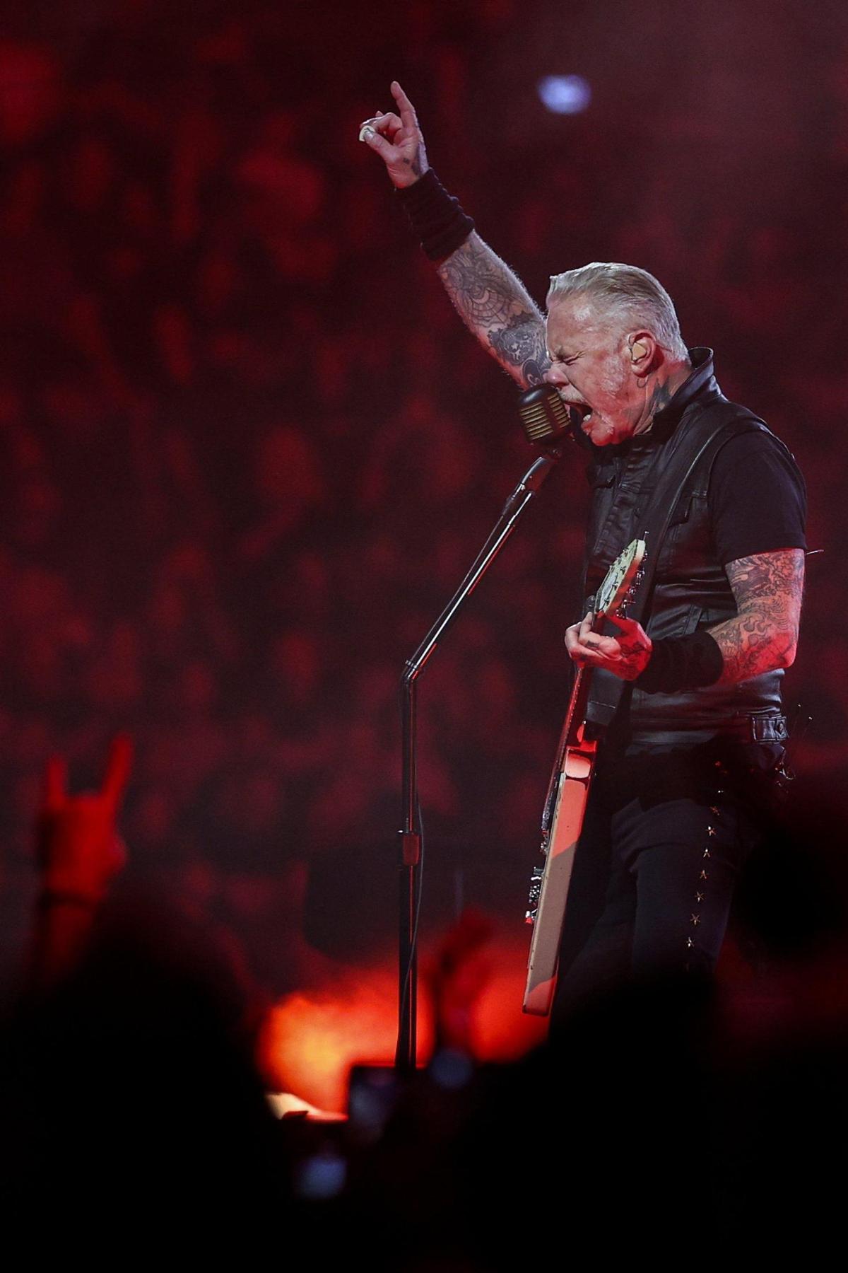 Metallica lead vocalist James Hetfield performs with the band at Bank of America Stadium in Charlotte, NC on Saturday, May 31, 2025.