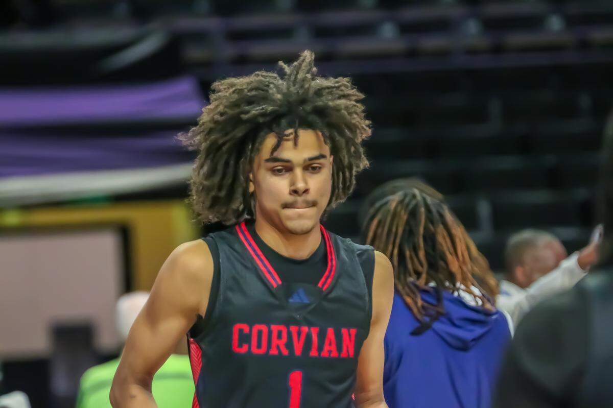 Corvian Community sophomore RJ Moore scored 26 points in the first half of Tuesday’s NCHSAA 3A Western Regional championship game with Queen’s Grant