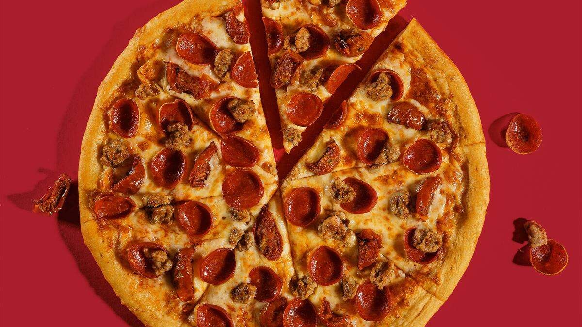 Toppers Pizza’s sausage pizza.