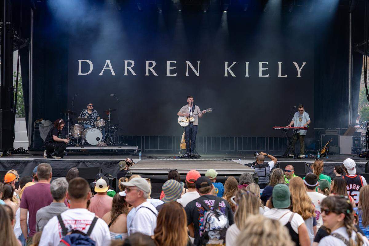 Darren Kiely performs at Lovin’ Life Music Fest on May 2, 2025.