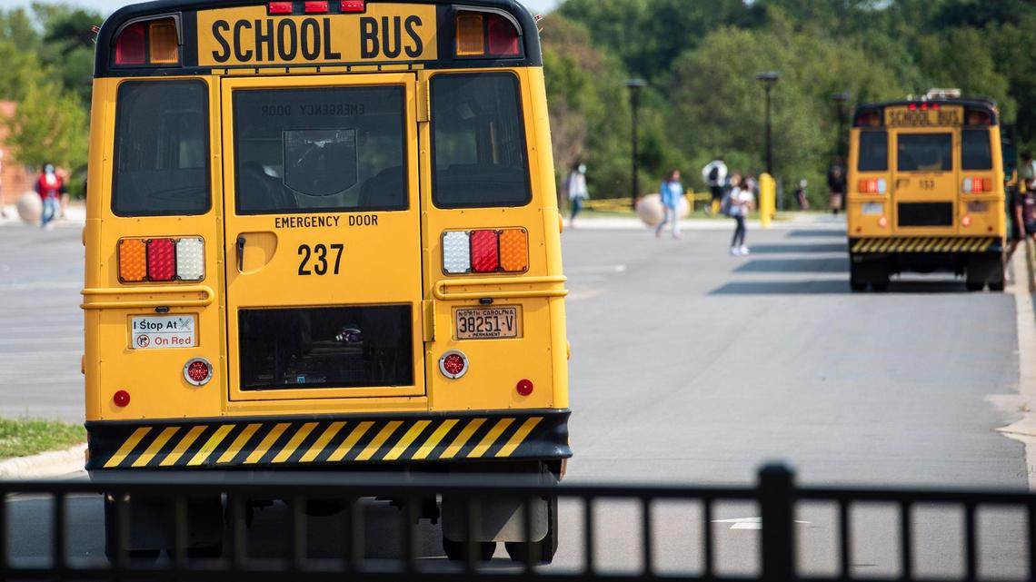 Union County school board faces criticism, praise over vote to end student quarantines