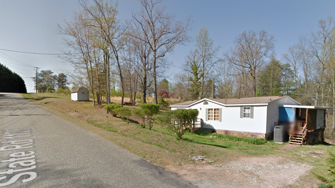 Eight people are facing kidnapping charges after a couple reported being kidnapped at a home in Hudson, North Carolina, according to the Caldwell County Sheriff’s Office.