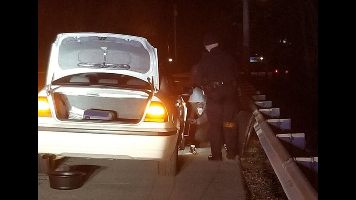 Two passing cops in Kingsport, Tennessee, found a young driver who was stuck due to having no clue how to change a tire.