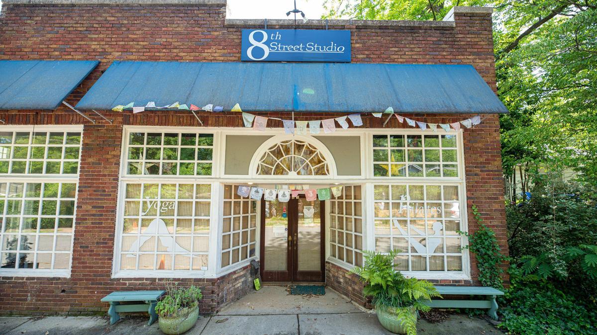 8th Street Yoga in Elizabeth is closing down amidst COVID-19.