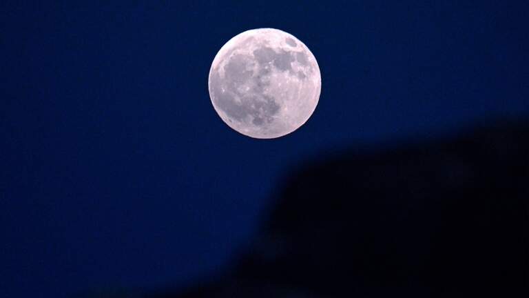 Harvest moon to join planets in a triangle over Pennsylvania skies. When to look