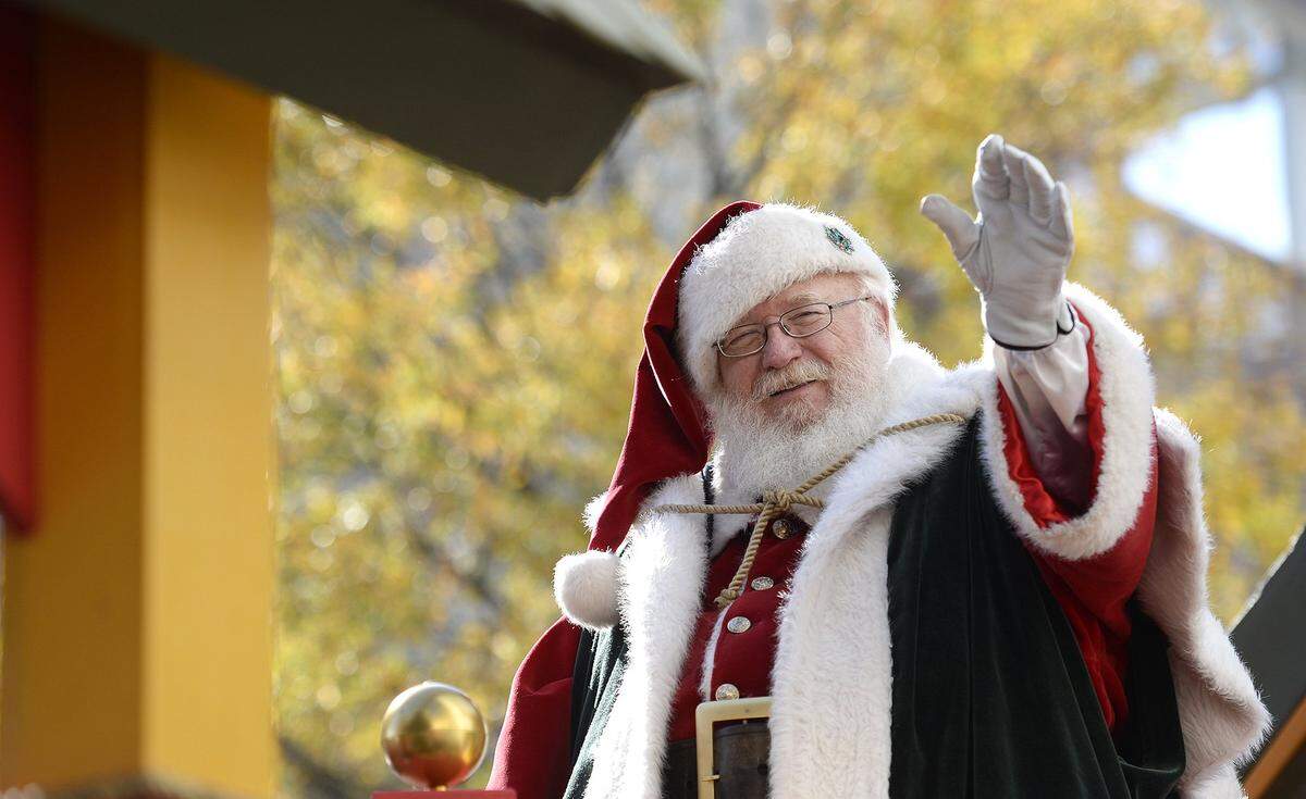 Santa Claus finished up the Novant Health Thanksgiving Day Parade on Thursday, Nov. 23, 2017. The parade has been a Charlotte tradition since 1947.