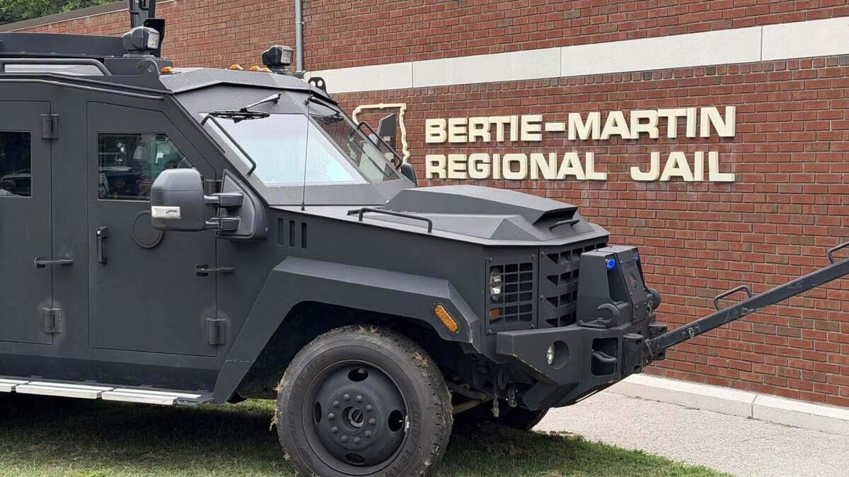Prisoners took over the Bertie-Martin Regional Detention Center in eastern North Carolina early Monday, and seized guards as hostages, the NC State Bureau of Investigation.