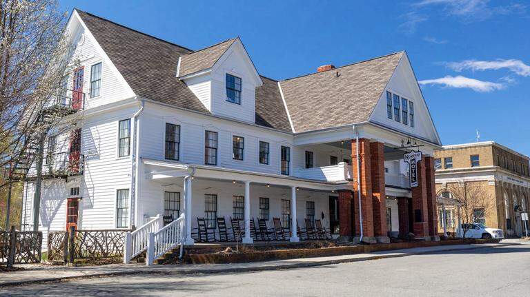 Photos: See inside The NuWray Hotel in Burnsville, NC