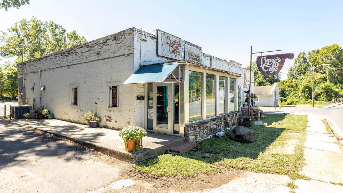 Lupie’s Cafe is on Monroe Road, in the Chantilly neighborhood is home of some of Charlotte’s best Cincinnati-style chili.