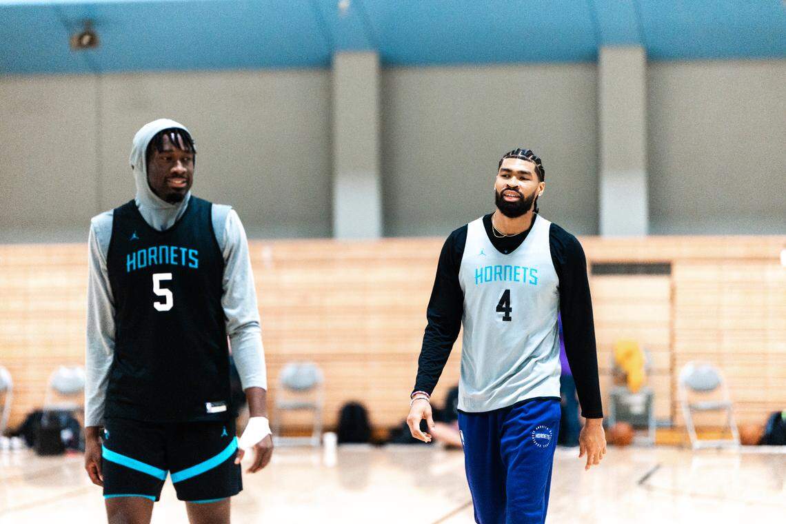 Charlotte Hornets' Mark Williams (left) and Nick Richards during practice at UCLA on Thursday after their game against the Los Angeles Lakers was postponed.