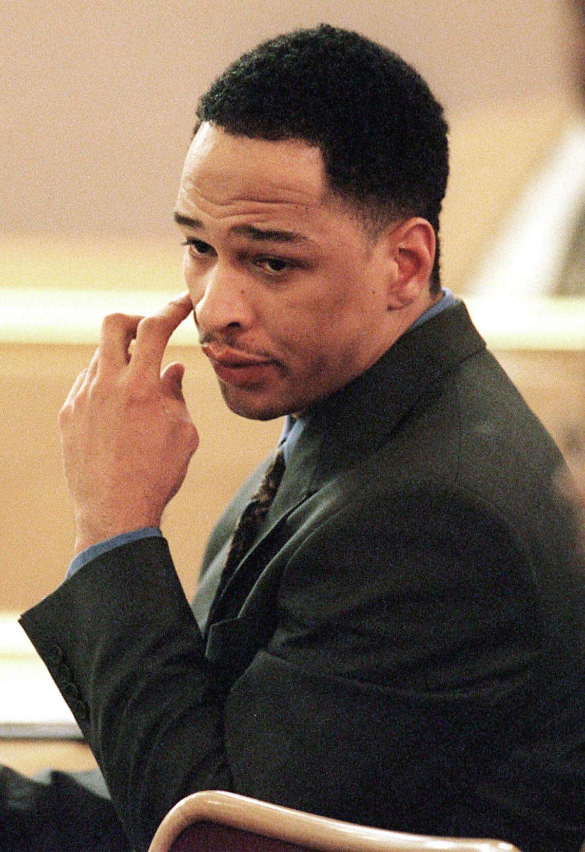 With the trial over, Rae Carruth’s fate was in the hands of the jury in early 2001, with life and death at stake.