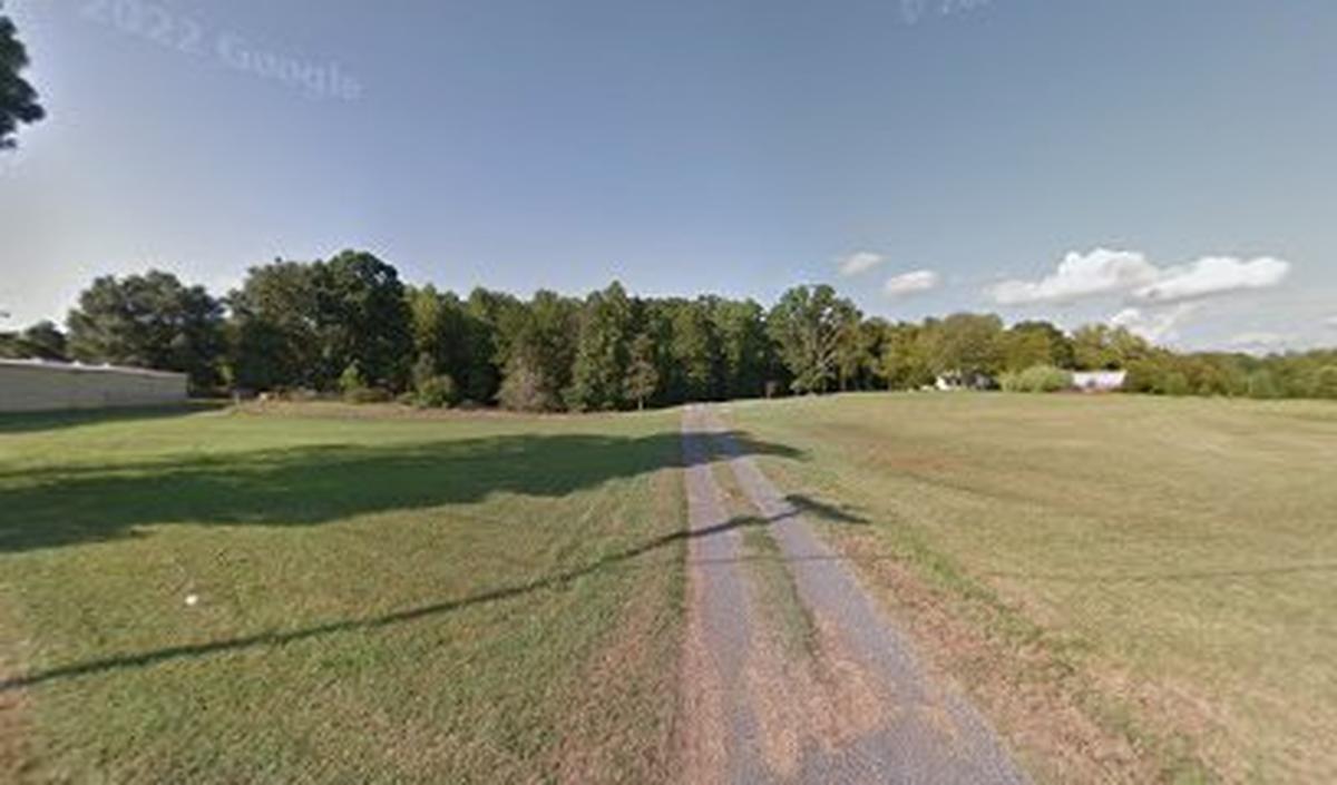 Mooresville developer Nest Communities LLC plans 98 cottage homes with a dog park, trails and other amenities on Pepaw Drive off N.C. 150 East (Oakridge Farm Highway).