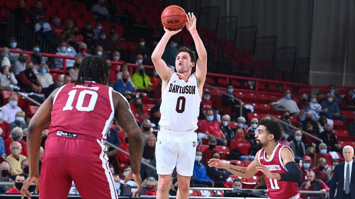 Davidson point guard Foster Loyer is a key reason why the Wildcats have won 13 games in a row.