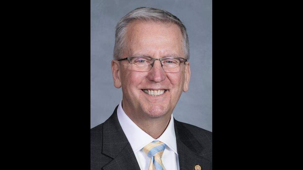 Sen. Bob Steinburg