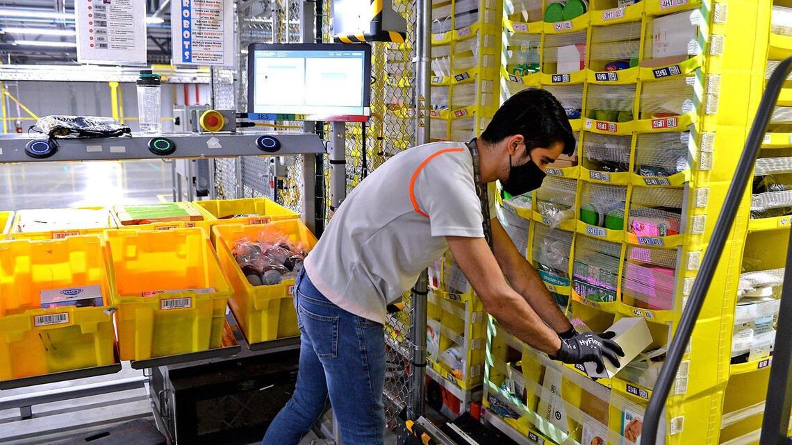 Amazon hiring 1,700 in Charlotte area. Other companies looking to fill seasonal jobs.