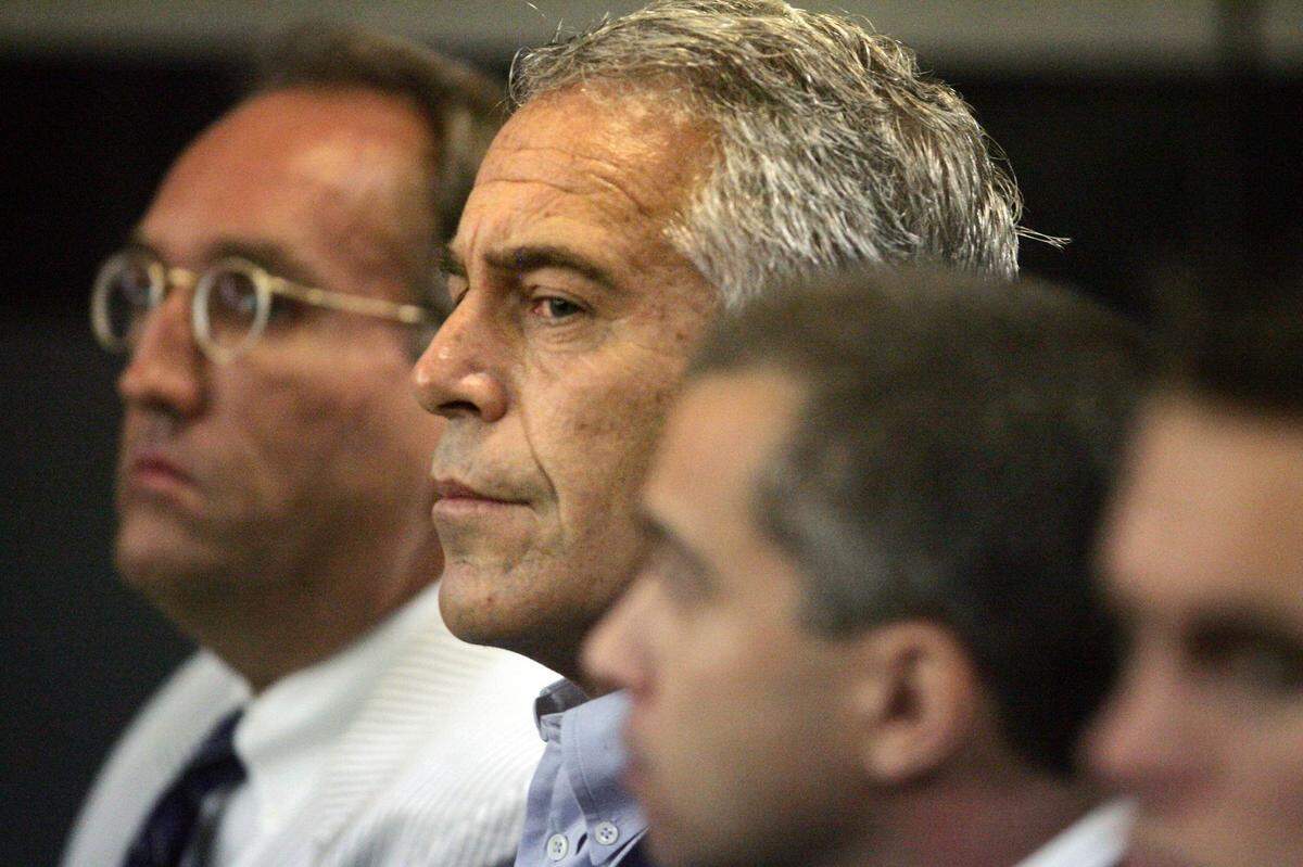 Jeffrey Epstein in custody in West Palm Beach in 2008. Bank of America reached a settlement in a proposed class-action case initiated by one of Epstein’s victims for $72.5 million.