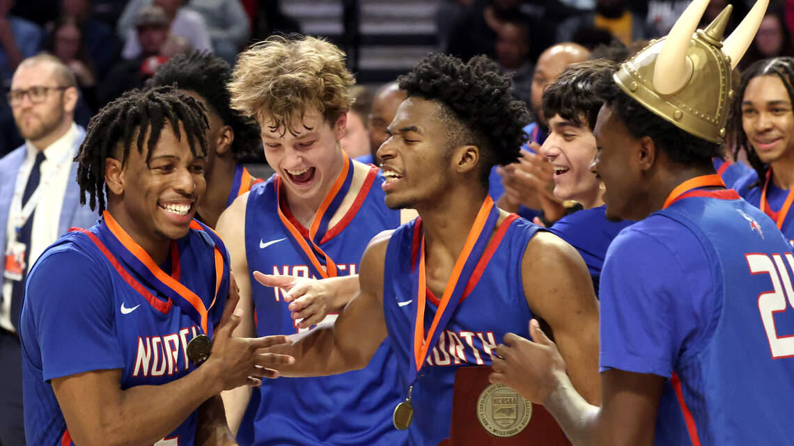 North Mecklenburg boys’ basketball repeats as Charlotte Observer Sweet 16 champions