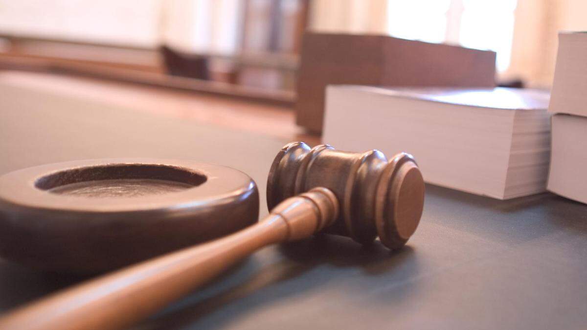 A Charlotte couple entered guilty pleas Tuesday on federal charges that they made three young girls engage in prostitution in Myrtle Beach.