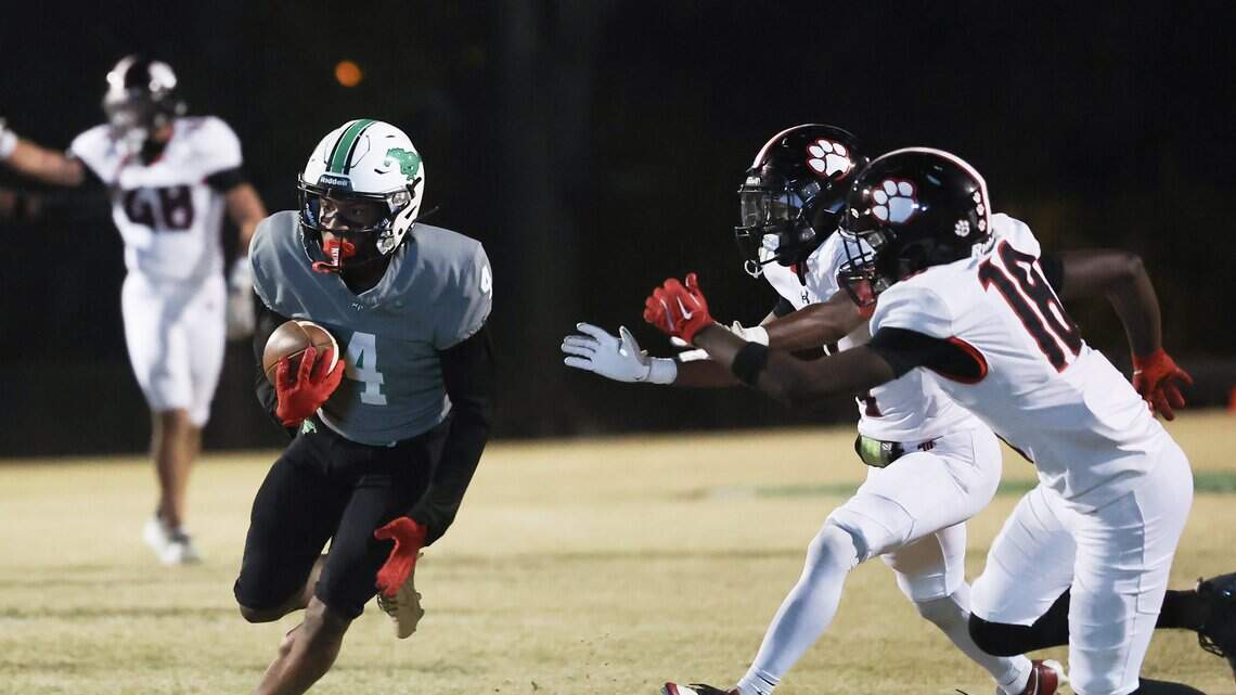 Friday’s high school football rewind: NC scores, how the Super 25 fared, reaction