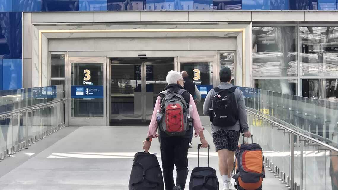 Fed-up CLT passengers fear missing return trips, as FAA flight cancellations rise