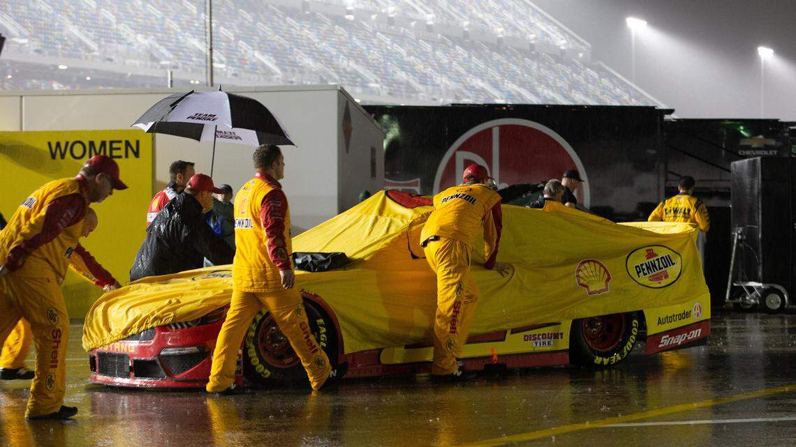 A NASCAR driver got hungry during the Daytona 500 rain delay so he went to Bojangles