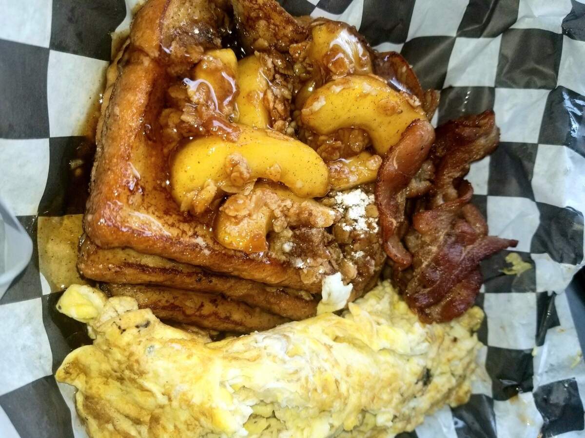 Lulu’s peach cobbler French toast.