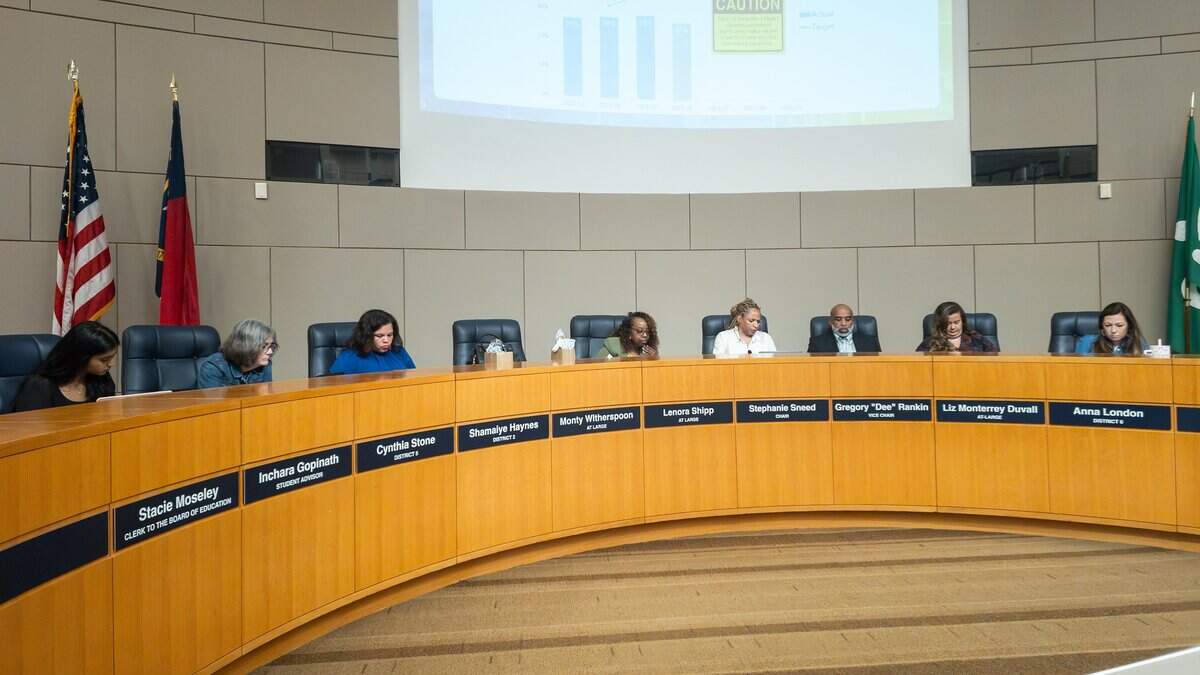 Charlotte-Mecklenburg Schools Board of Education members on Tuesday scrutinized a deal with i-Ready that provides reading and math lessons as part of their first meeting since putting Superintendent Crystal Hill on paid leave.