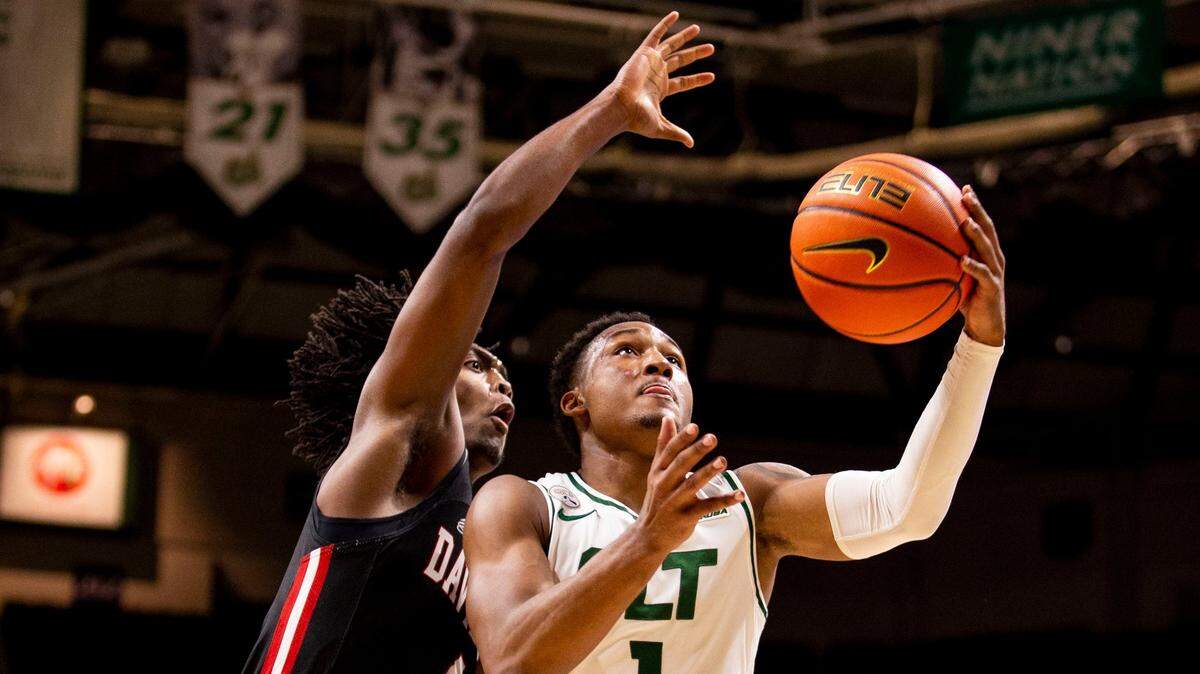 Charlotte’s Jahmir Young (1) needs 13 points against Wake Forest on Friday to reach 1,000 points scored in his career.