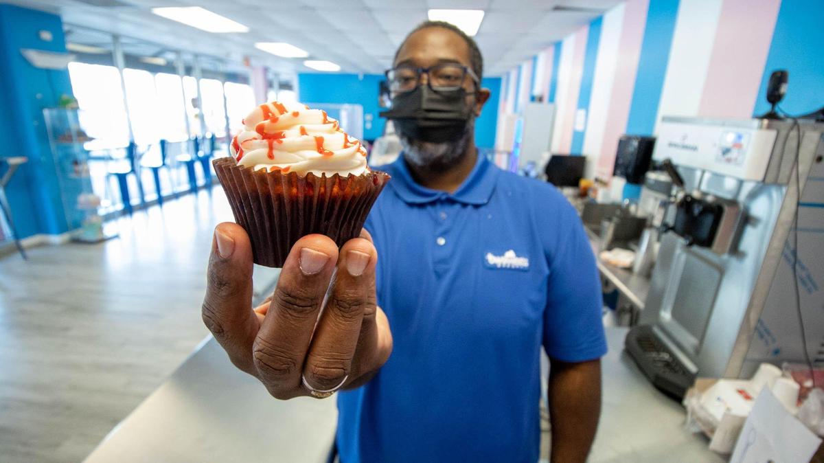Frankie White, who founded BW Sweets Bakery, has created a new venture: Destination Sweets.