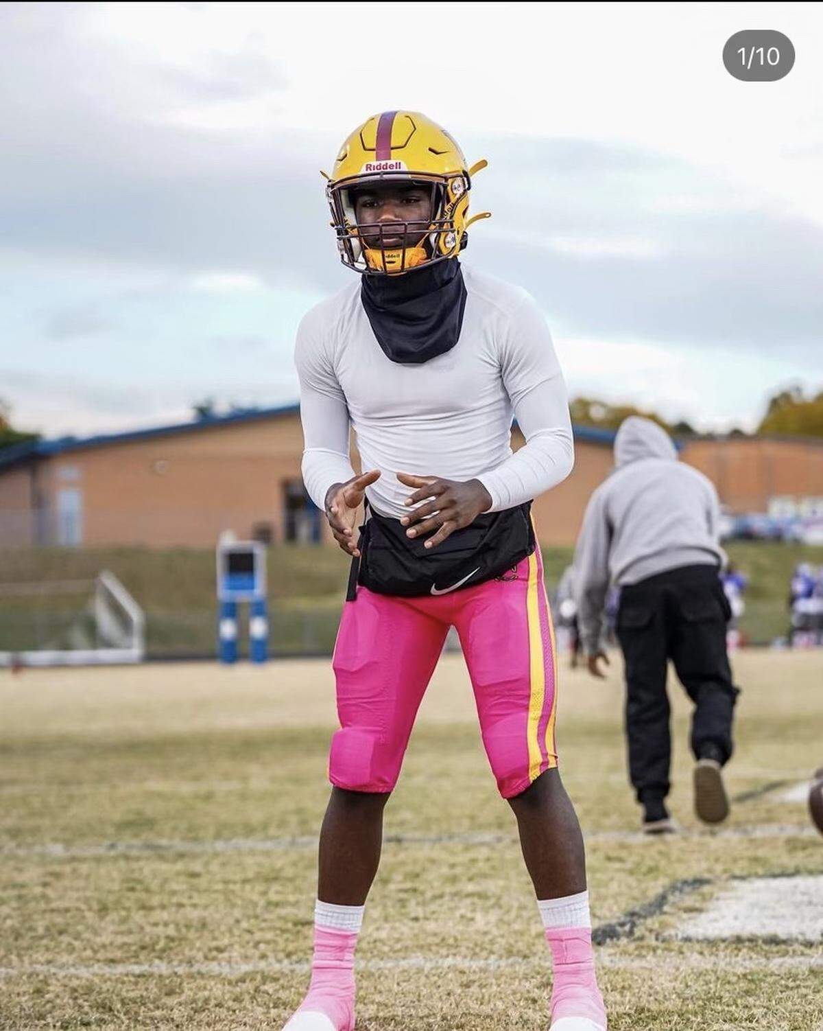 West Charlotte High sophomore QB KD Smith