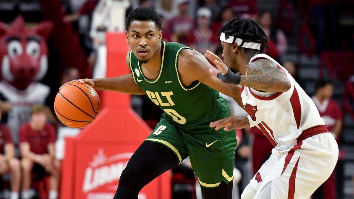 Charlotte guard Clyde Trapp Jr. (0) is the 49ers’ secondary scoring option, and when he can get going offensively, the team has proven to be hard to stop. Charlotte is scheduled to begin Conference USA play Saturday after its first two games were postponed due to COVID issues with FAU and FIU.