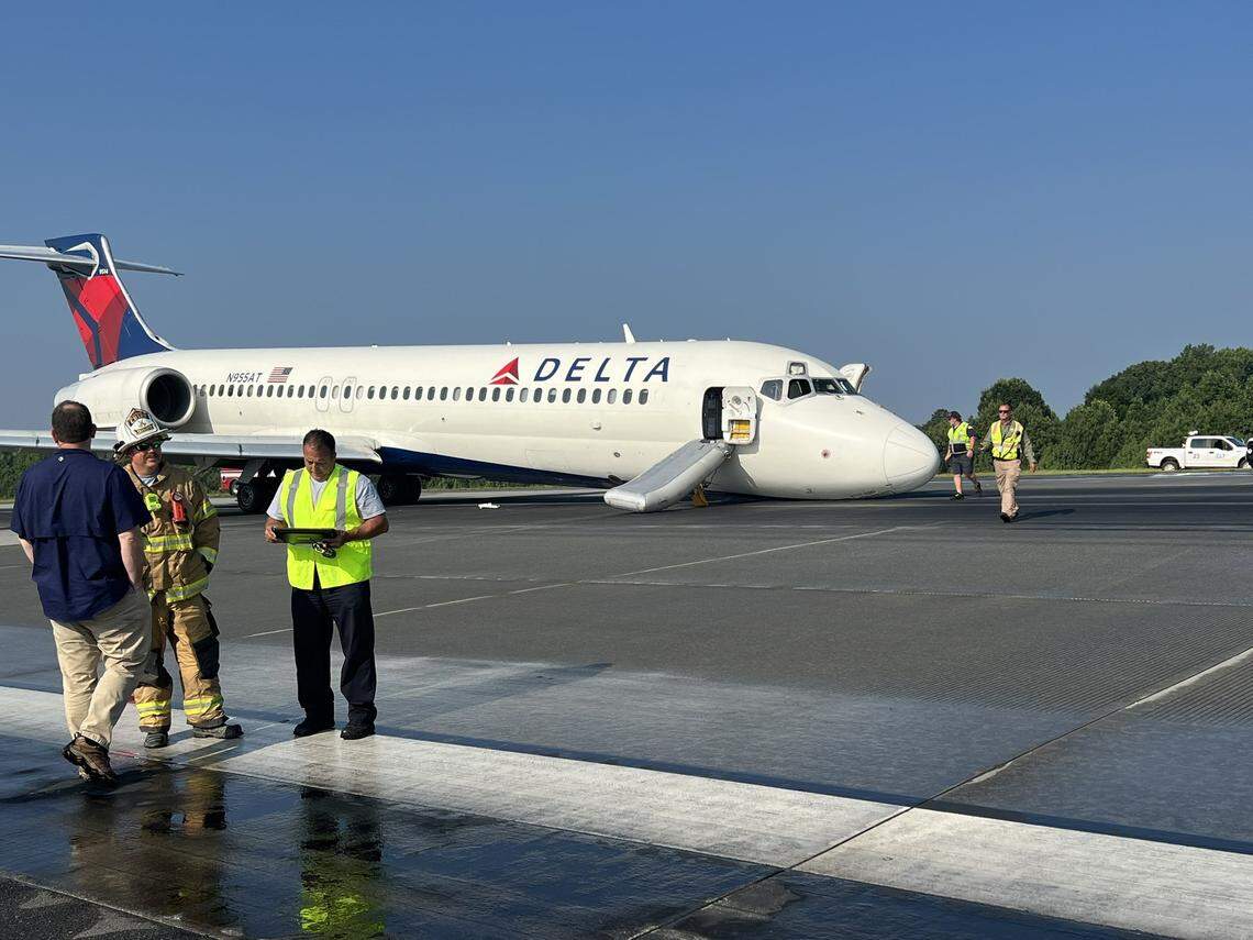 Delta flight 1092 landed successfully without nose gear Wednesday morning at Charlotte Douglas Airport.