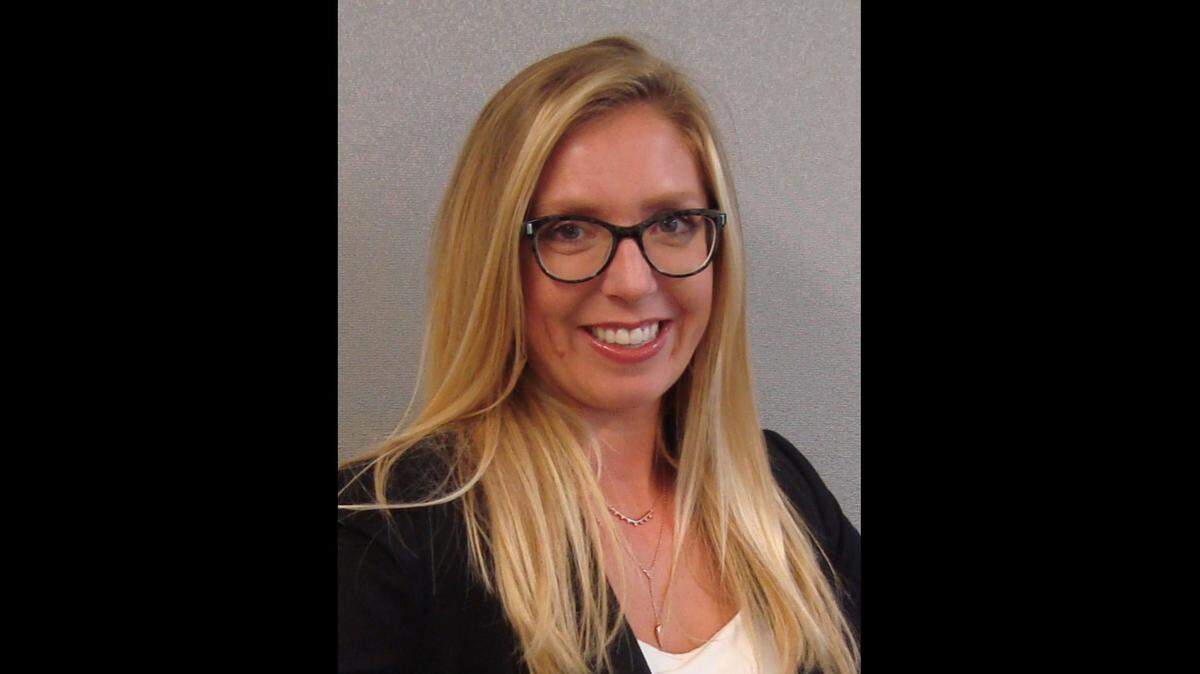 Amanda Dumas is a candidate for the Huntersville Board of Commissioners.