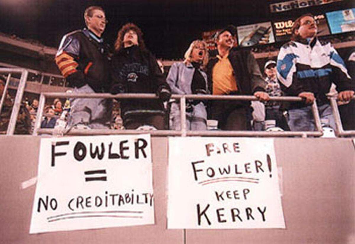 At a game in the late 1990s, a few fans in the Carolina Panthers’ home stadium put up two banners calling for Charlotte Observer sports columnist Scott Fowler to be fired and bemoaning his lack of credibility (although the word credibility was misspelled). Quarterback Kerry Collins had criticized Fowler on a radio show a few days before the game -- the two later straightened out their difference of opinion.