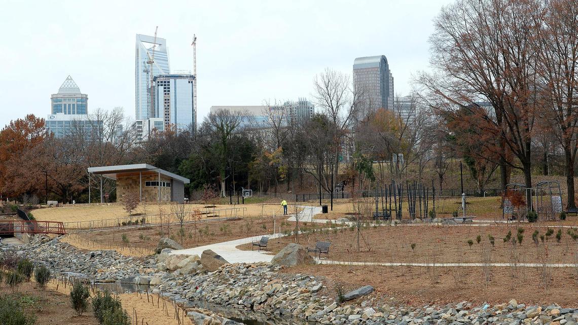 Pearl Street Park is an 11-acre park in Charlotte, NC. A ribbon cutting ceremony on Tuesday, December 14, 2021 will host Mecklenburg Board of County Commissioners and other local officials as the community comes together to celebrate the the reawakening of a historic park in the Second Ward/Brooklyn neighborhood.