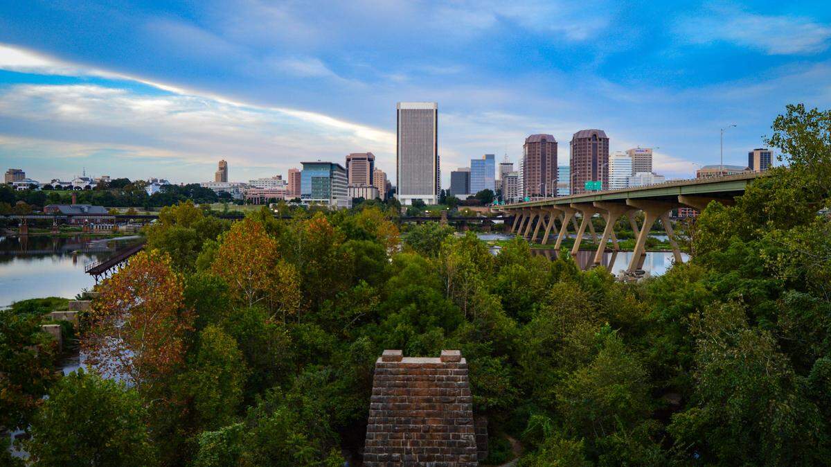 Richmond offers opportunites to explore outdoors, including the country’s only urban class III-IV whitewater rapids, acclaimed restaurants and breweries about 4.5 hours from Charlotte.