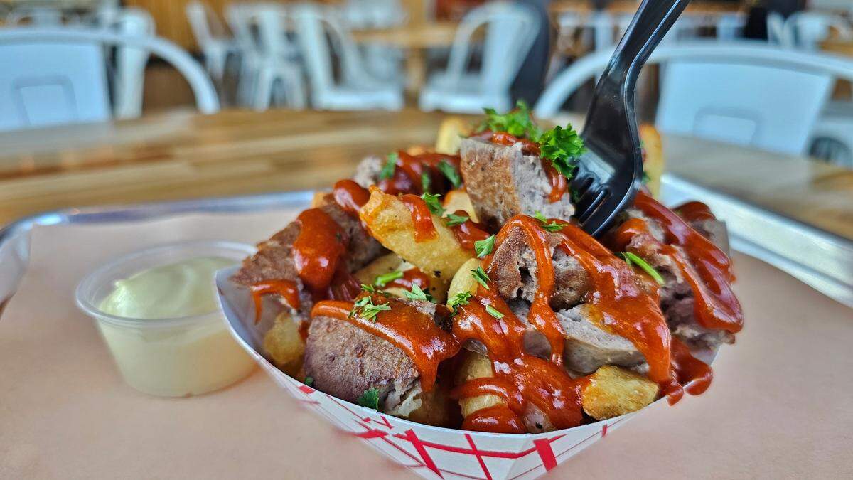 The Good Wurst Company’s Currywurst Fries come with curry ketchup, house-smoked bratwurst and fresh parsley ($8.49).
