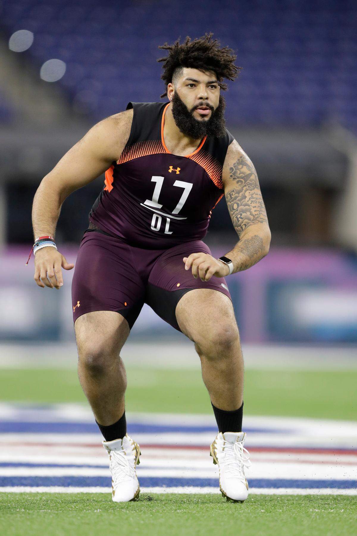 Oklahoma offensive lineman Cody Ford has the positional versatility the Carolina Panthers love.