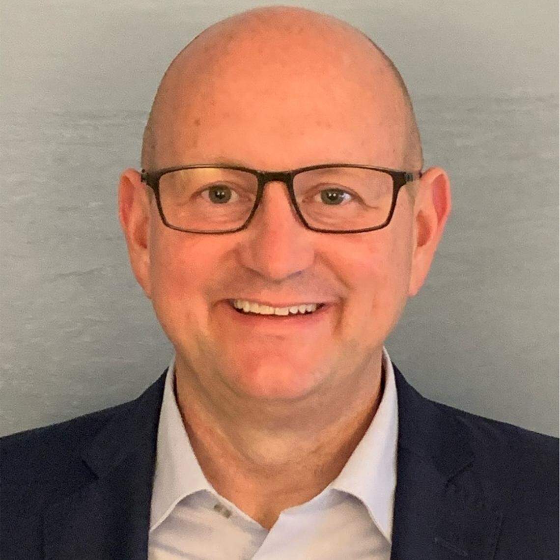 Six Flags CEO John Reilly 