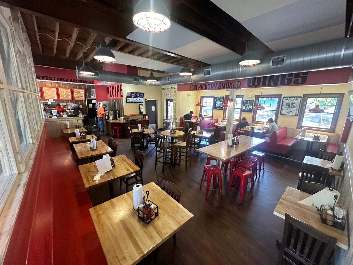 Hubee D’s dining room.