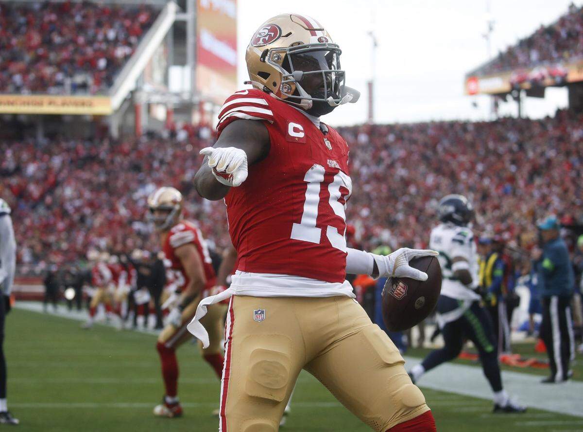 San Francisco 49ers wide receiver Deebo Samuel (19) celebrates his touchdown against the Seattle Seahawks in the third quarter at Levi’s Stadium in Santa Clara, California, on Dec. 10, 2023. (Nhat V. Meyer/Bay Area News Group/TNS)