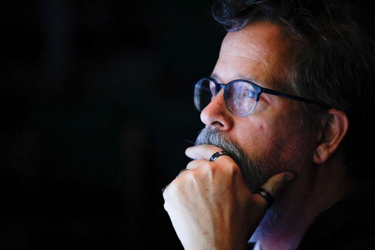 Chip Decker cited the pandemic as why he decided to step down from the theater company now “for my physical and mental health.”