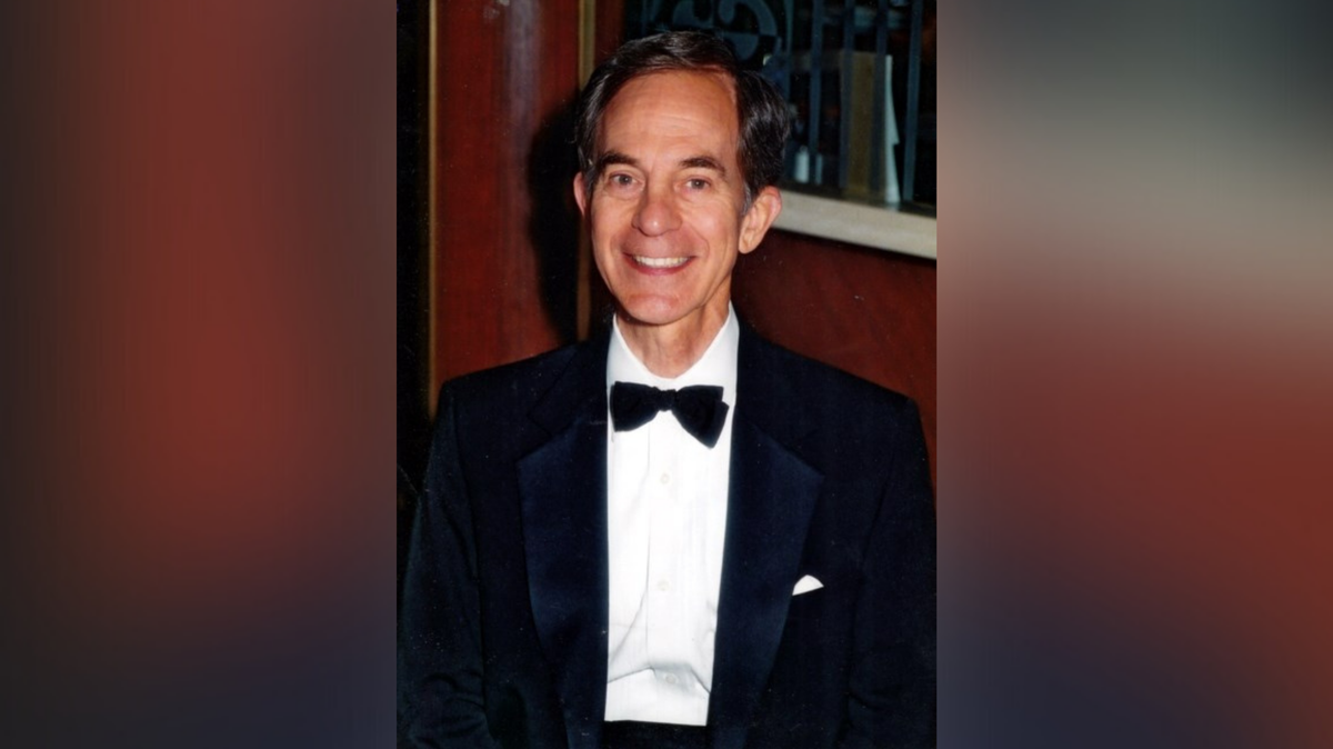 Richard A. Bigger Jr., a longtime Charlotte resident, practicing lawyer for 50 years, and U.S. Navy veteran died at the age of 85.