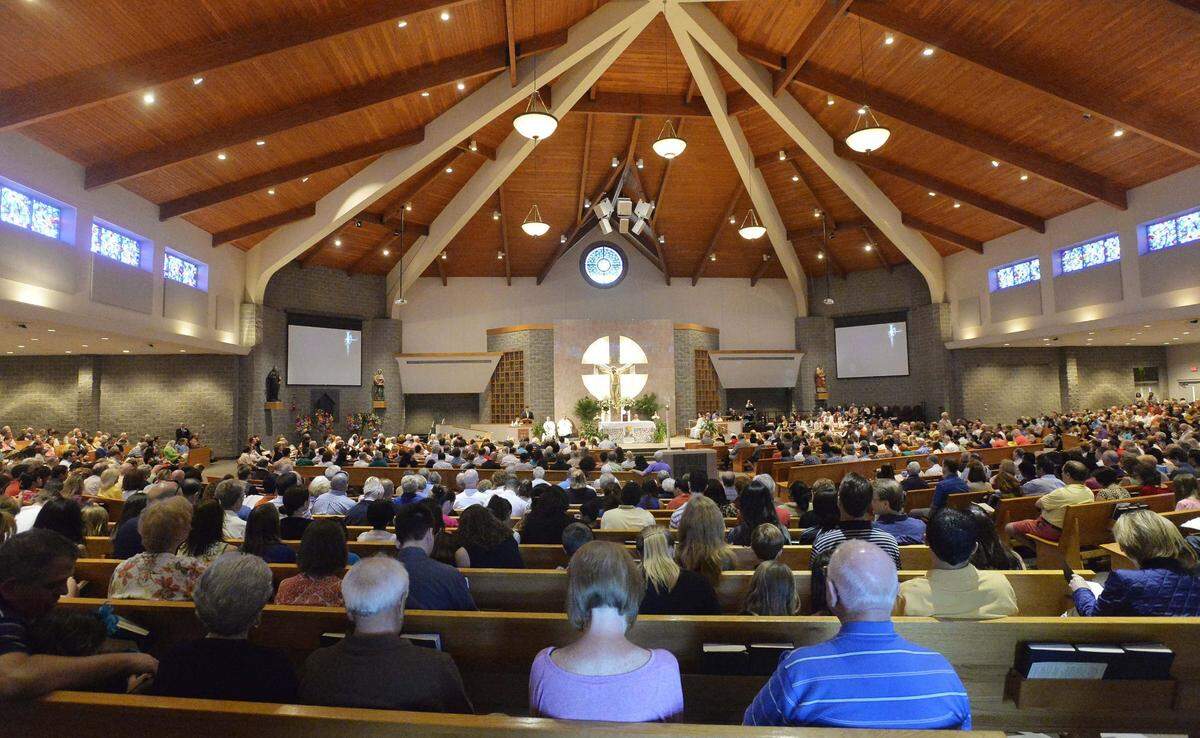 A dispute over the removal of the pastor of St. Matthew Catholic Church in Charlotte has turned public, with Father Pat Hoare criticizing comments his bishop has made about the case.