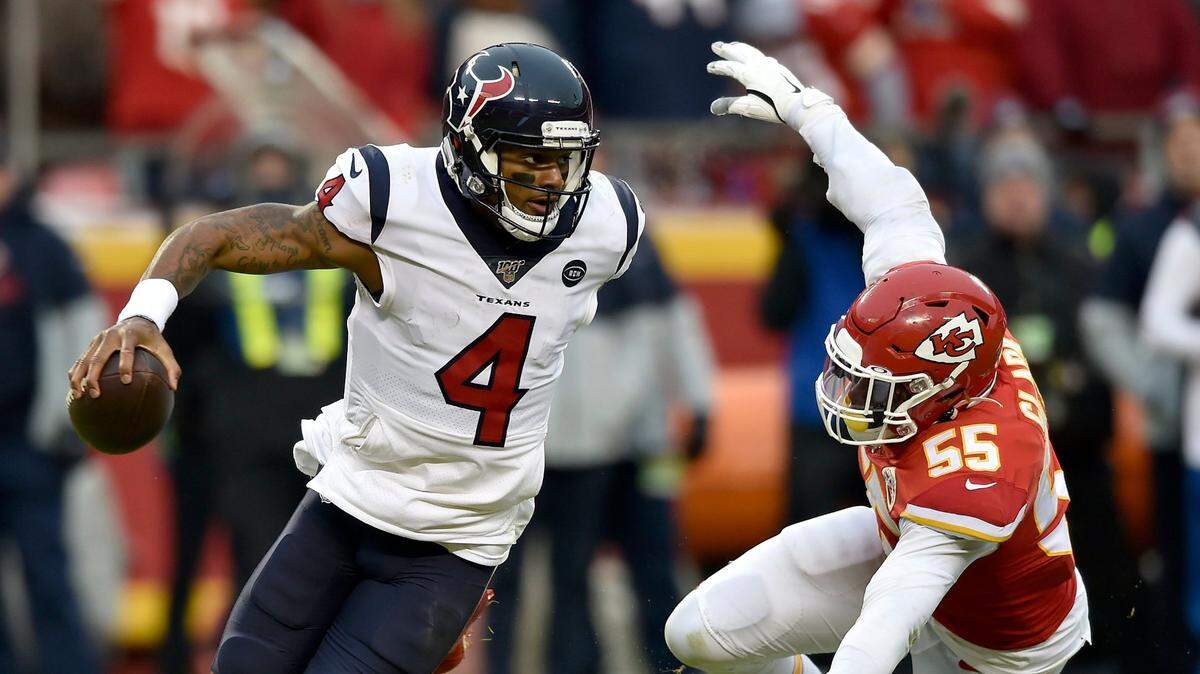 Kansas City Chiefs defensive end Frank Clark (55) pressured Houston Texans quarterback Deshaun Watson (4) and eventually got a sack in the third quarter during the AFC divisional playoff game between the Kansas City Chiefs and the Houston Texans at Arrowhead Stadium Sunday, Jan. 12, 2020. After being shut out by 24 points, the Chiefs came back to defeat the Texans 51-31.